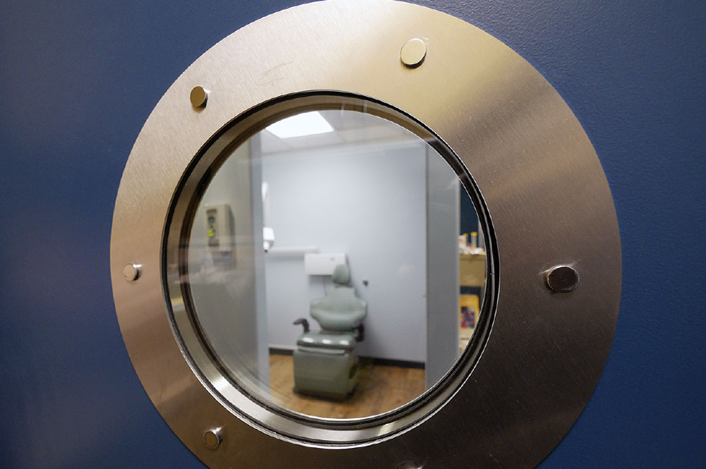 Dental Exam Room For Kids Captain Window - Dr. Barrera Campbell CA Pediatric Dentist